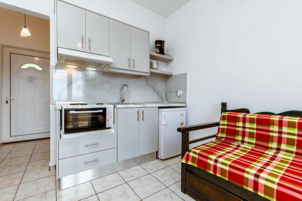 Asterina Seaside Apartments Kalyves Extérieur photo