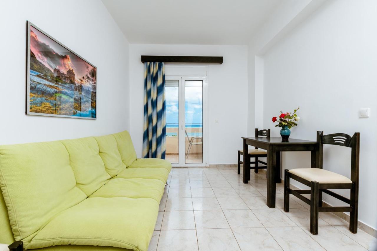 Asterina Seaside Apartments Kalyves Extérieur photo